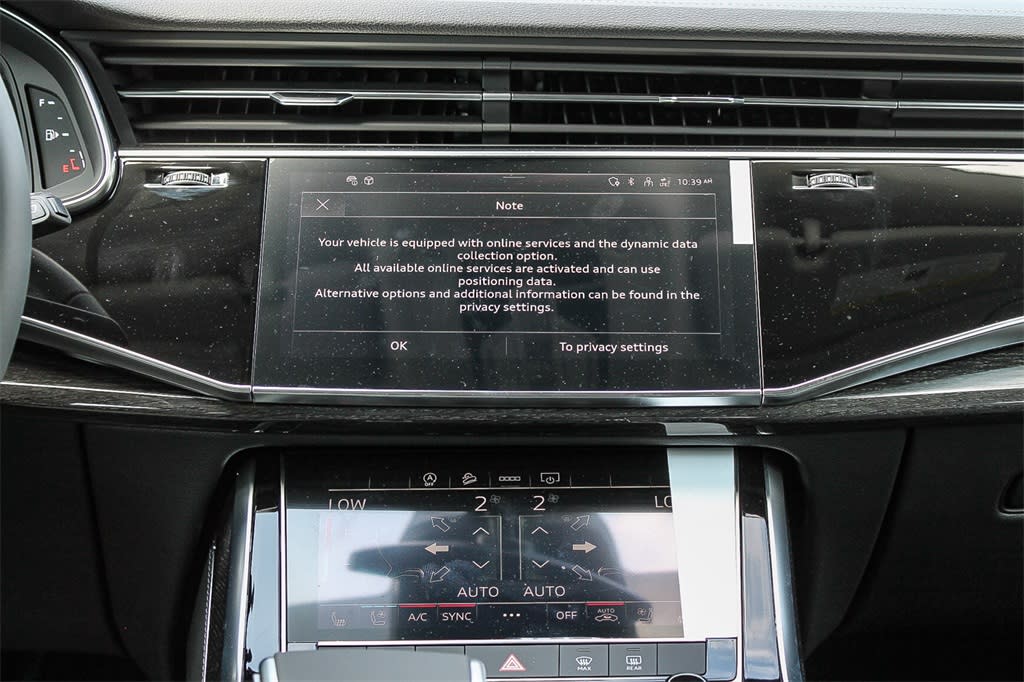 Thumbnail: 2025 Audi Q8 - 21