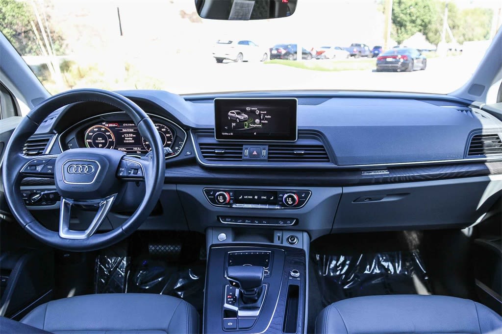 Thumbnail: 2020 Audi Q5 - 2