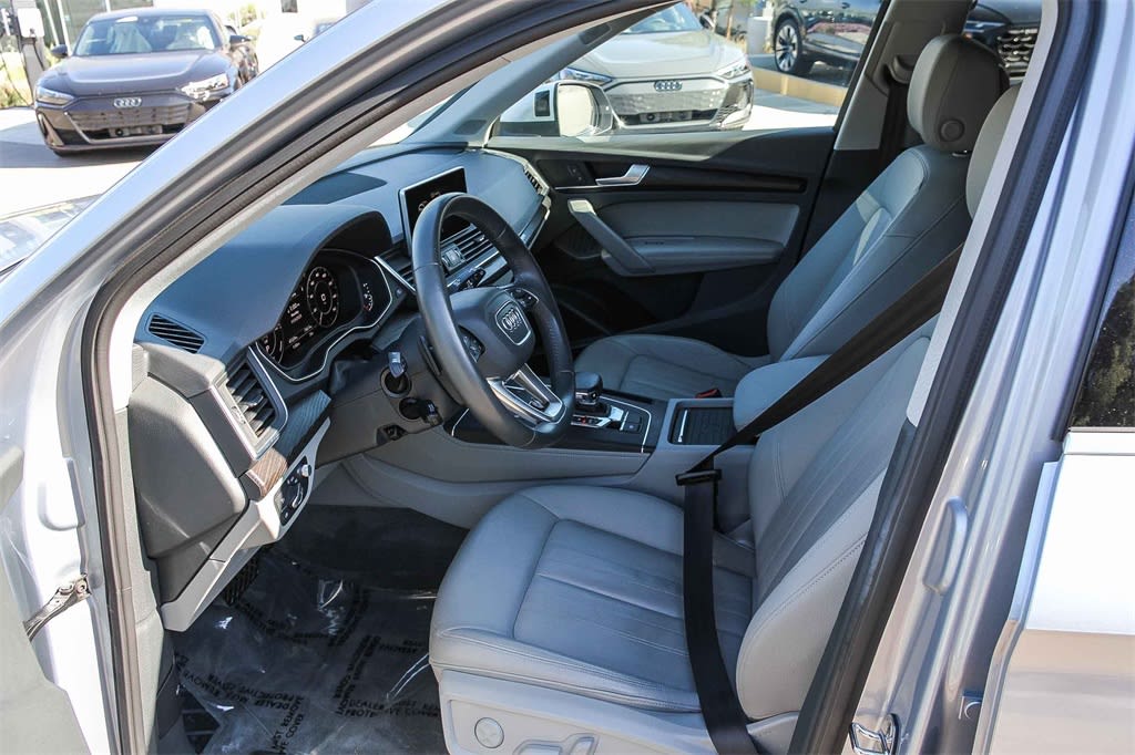 Thumbnail: 2020 Audi Q5 - 10