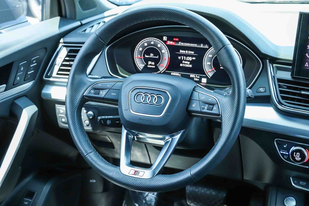 Thumbnail: 2024 Audi Q5 - 12