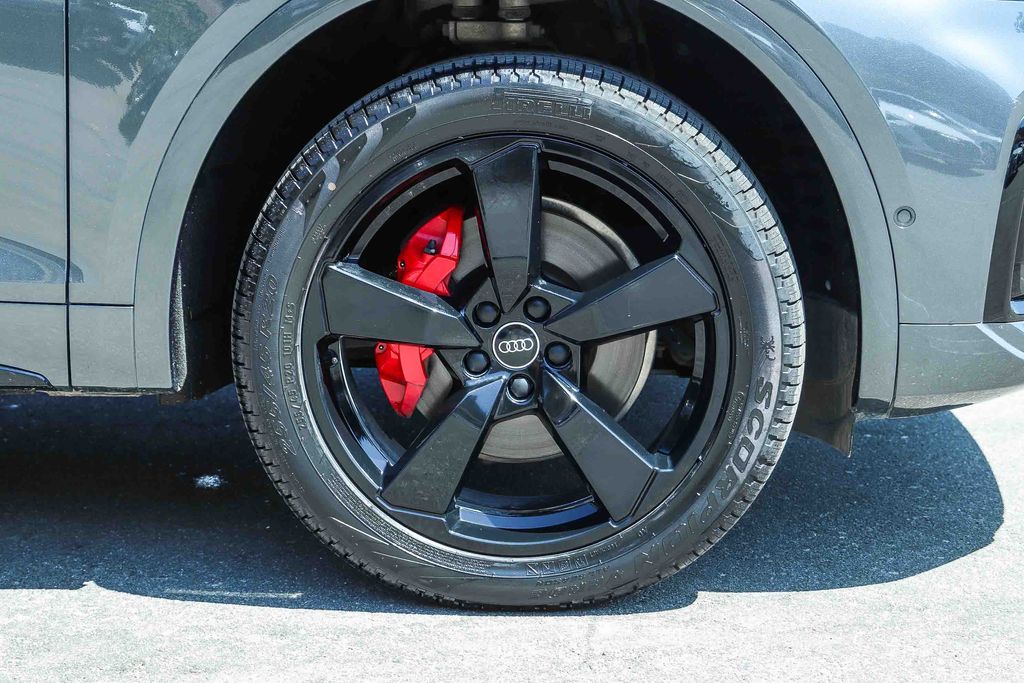 Thumbnail: 2024 Audi Q5 - 6