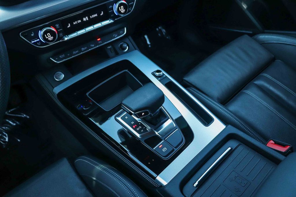 Thumbnail: 2024 Audi Q5 - 26