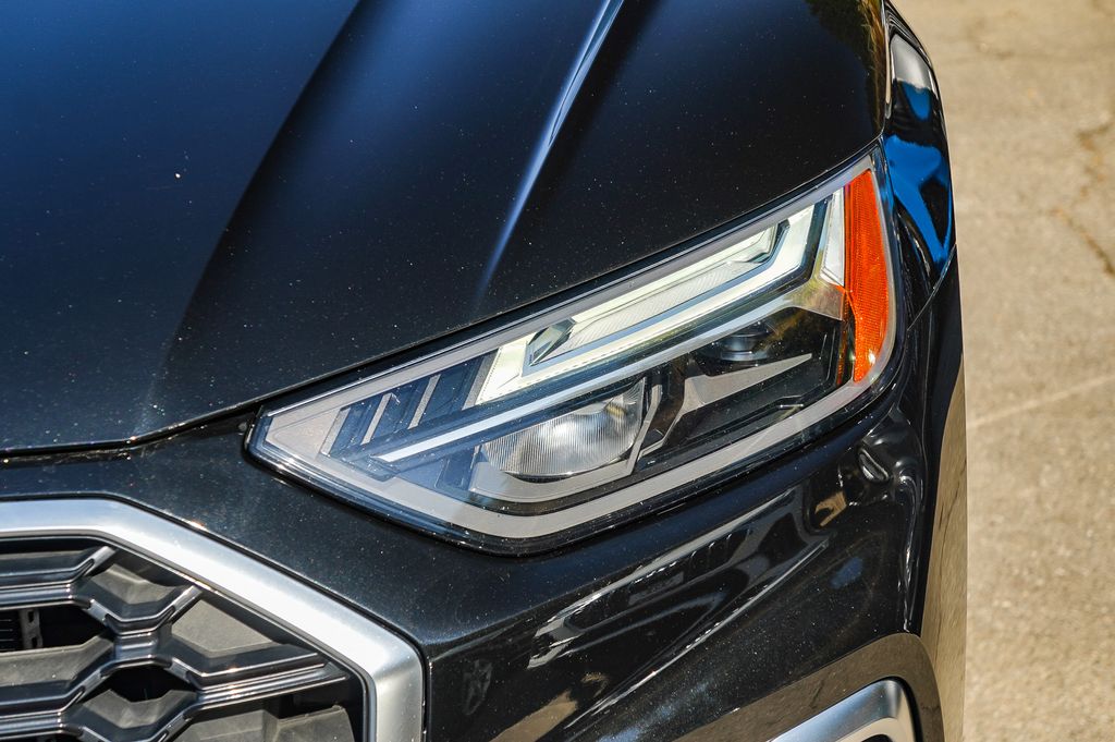 Thumbnail: 2023 Audi Q5 - 5