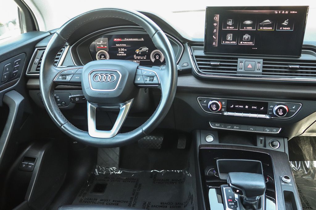 Thumbnail: 2023 Audi Q5 - 7