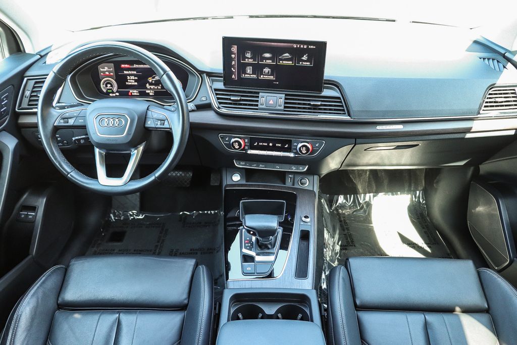 Thumbnail: 2023 Audi Q5 - 2