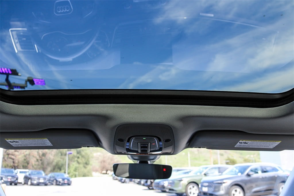 Thumbnail: 2023 Audi Q5 - 21