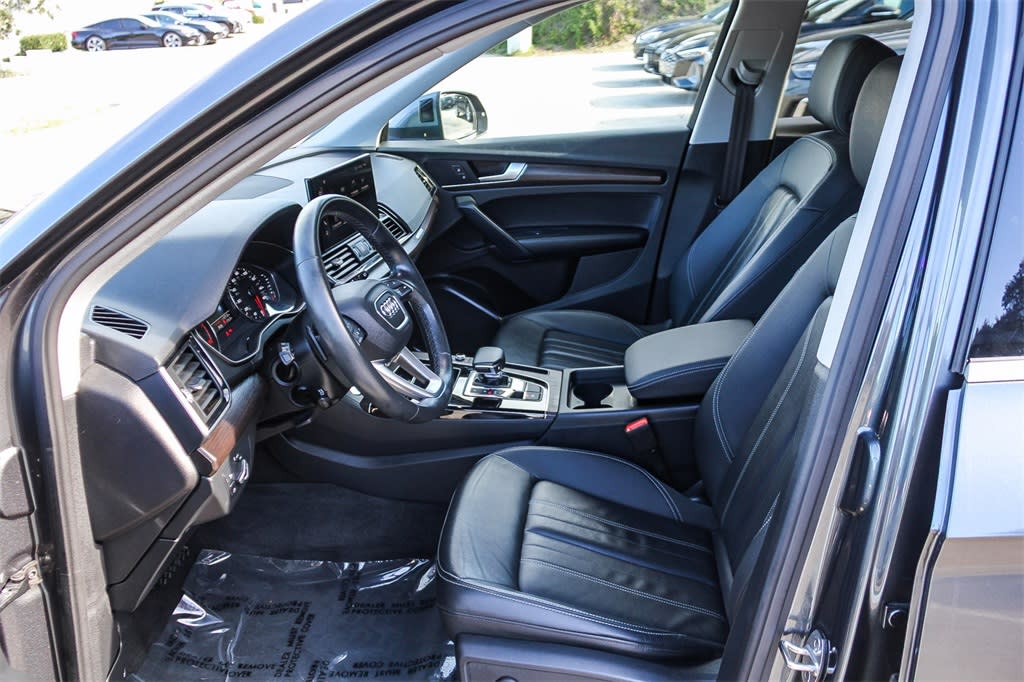 Thumbnail: 2023 Audi Q5 - 9