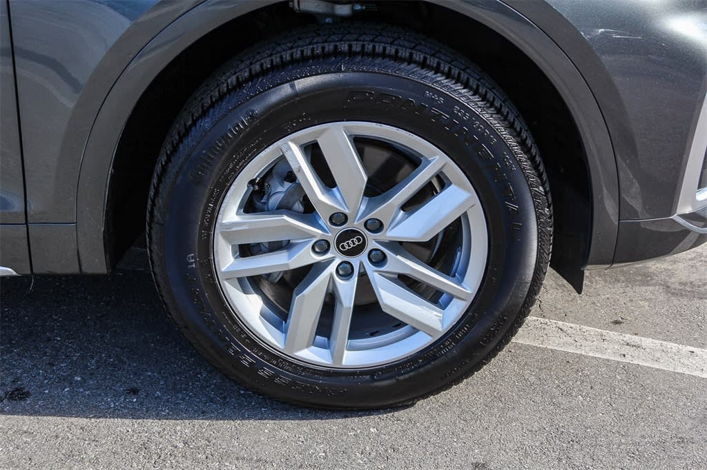 Thumbnail: 2023 Audi Q5 - 6