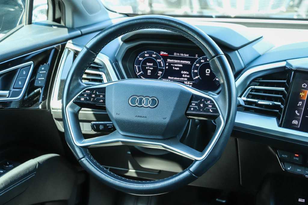 Thumbnail: 2024 Audi Q4 e-tron - 12