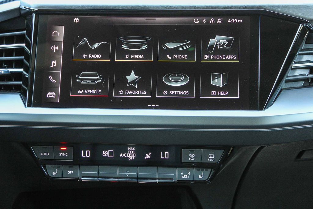 Thumbnail: 2024 Audi Q4 e-tron - 23