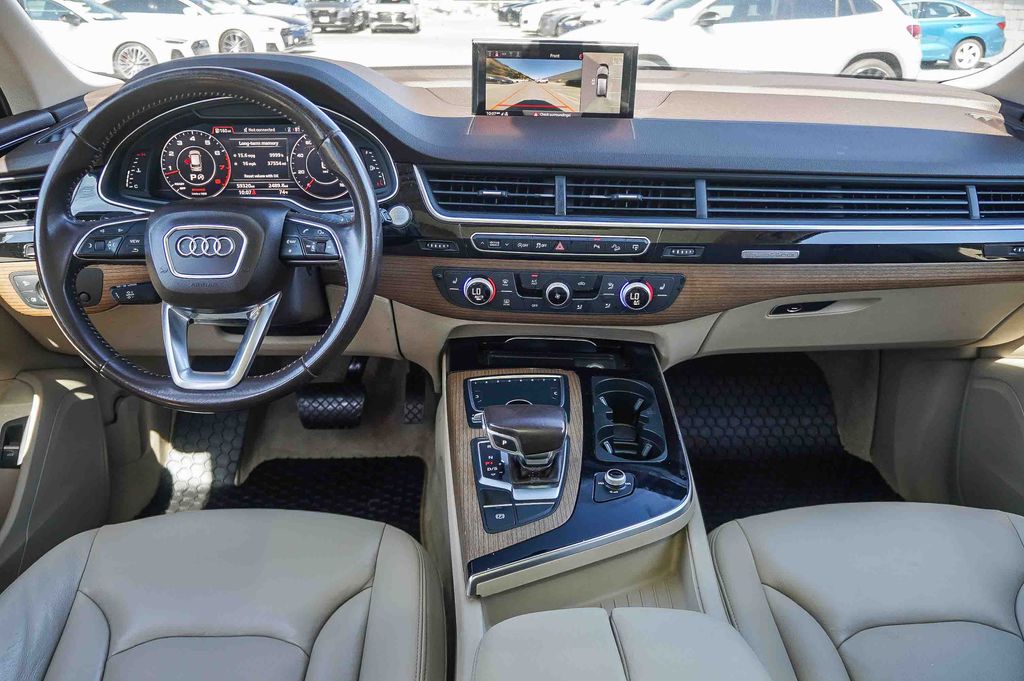 Thumbnail: 2017 Audi Q7 - 2