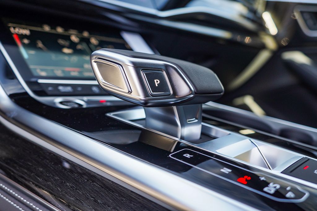 Thumbnail: 2026 Audi Q7 - 28