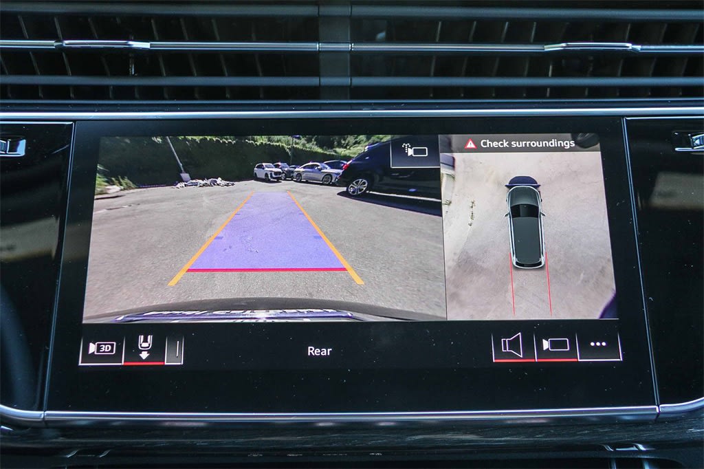 Thumbnail: 2026 Audi Q7 - 25