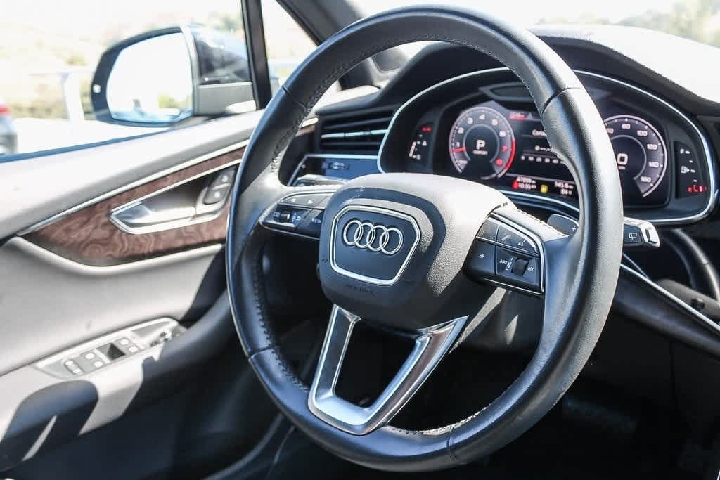 2020 Audi Q7 Premium Plus 9