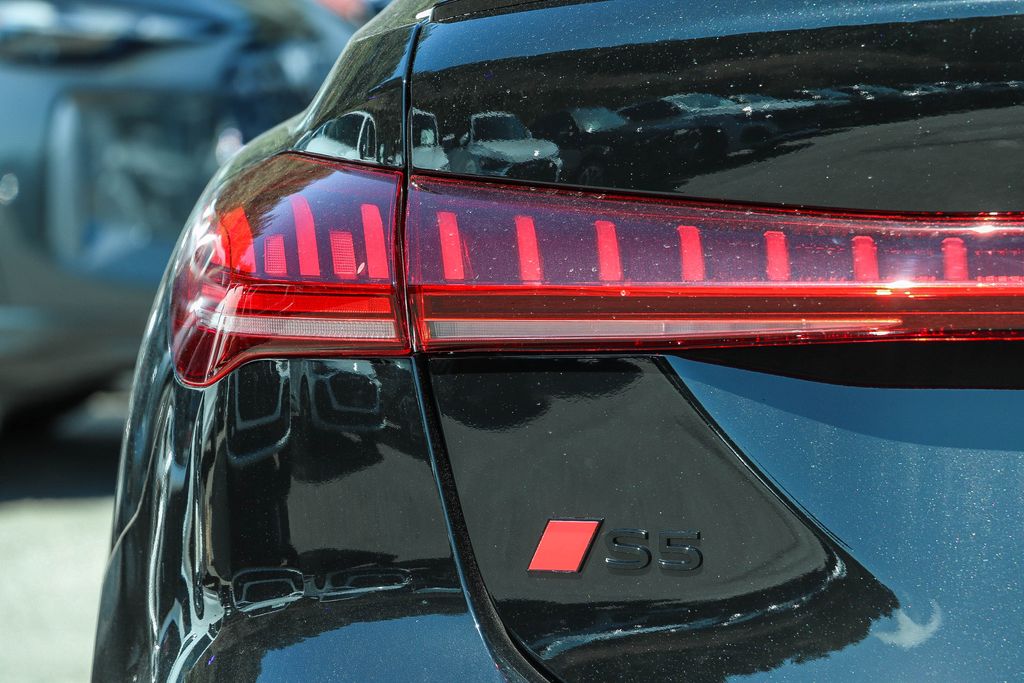 Thumbnail: 2026 Audi S5 - 21