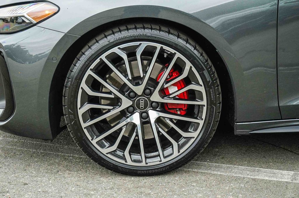 Thumbnail: 2025 Audi S5 - 6