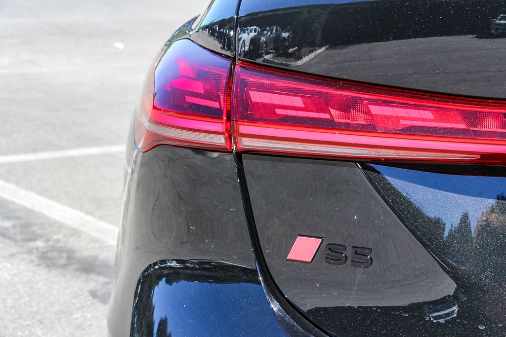 Thumbnail: 2025 Audi S5 - 22