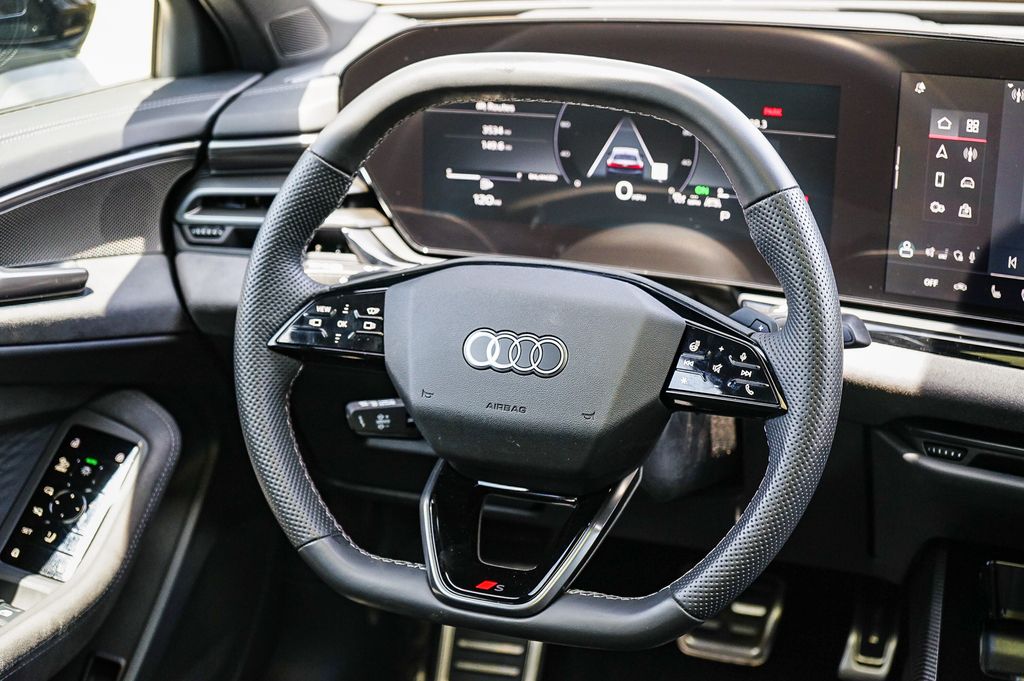 Thumbnail: 2025 Audi S5 - 9