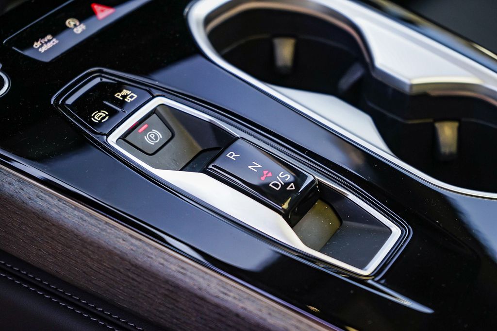 Thumbnail: 2026 Audi A6 - 14