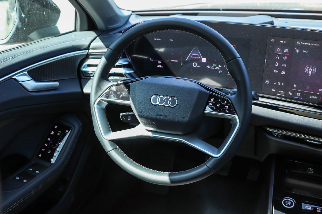 Thumbnail: 2026 Audi A6 - 13