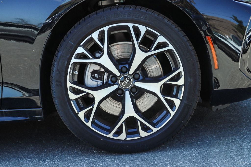 Thumbnail: 2026 Audi A6 - 25