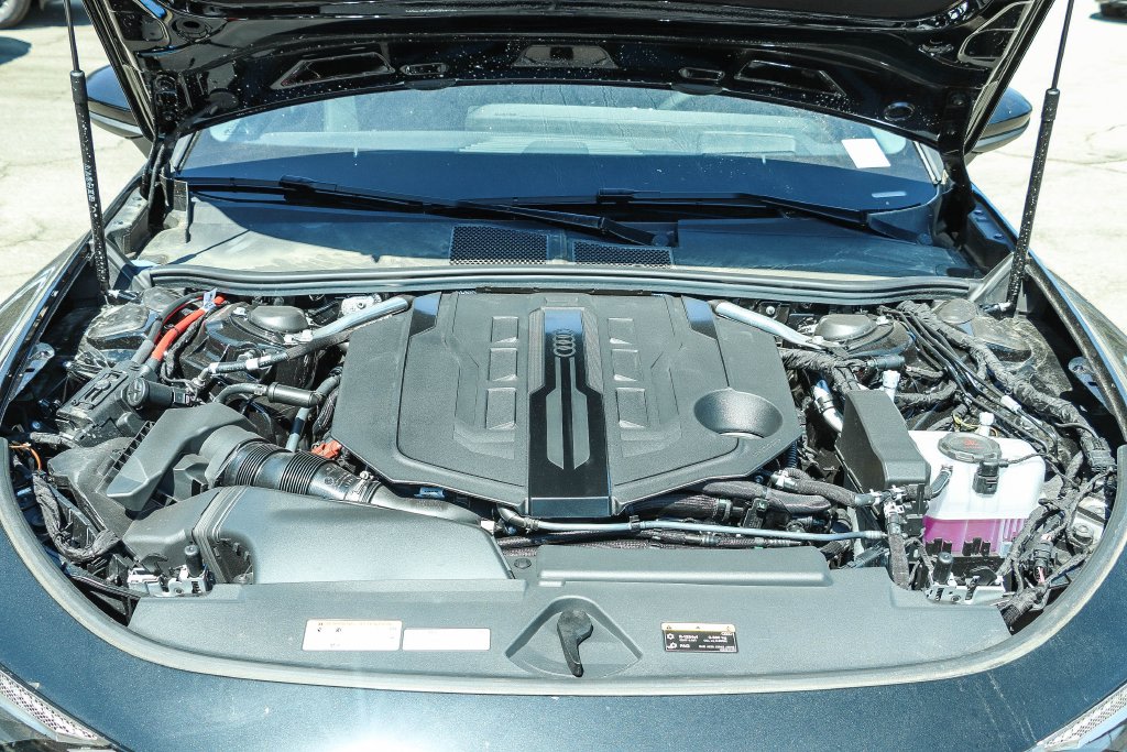 Thumbnail: 2026 Audi A6 - 6