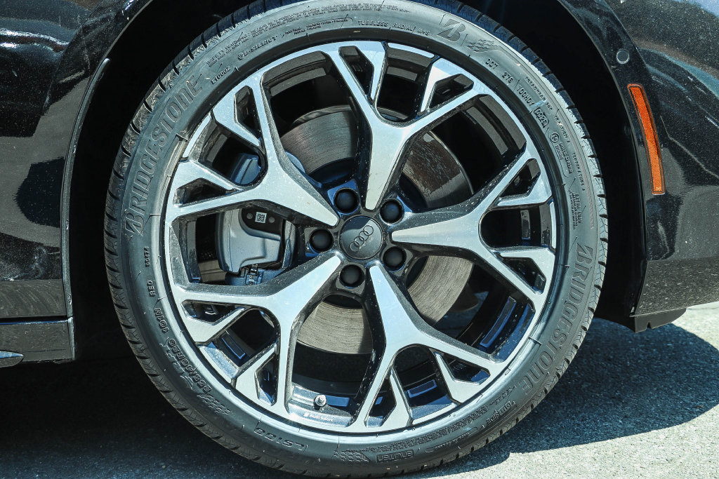 Thumbnail: 2026 Audi A6 - 5