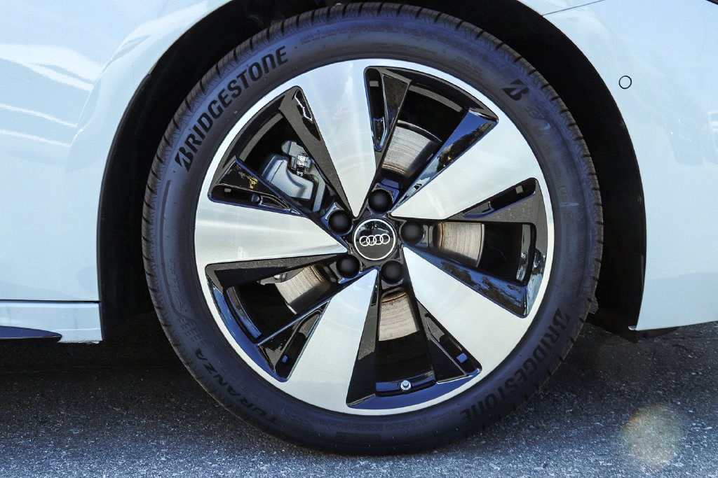 Thumbnail: 2026 Audi A5 - 25