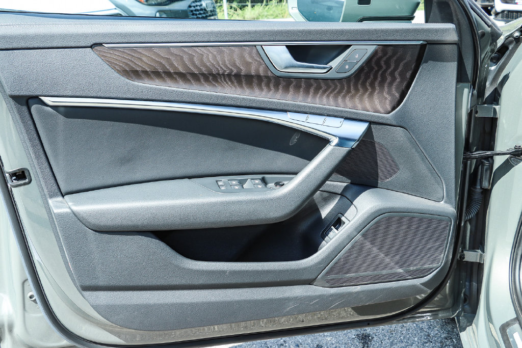 Thumbnail: 2023 Audi A6 - 30
