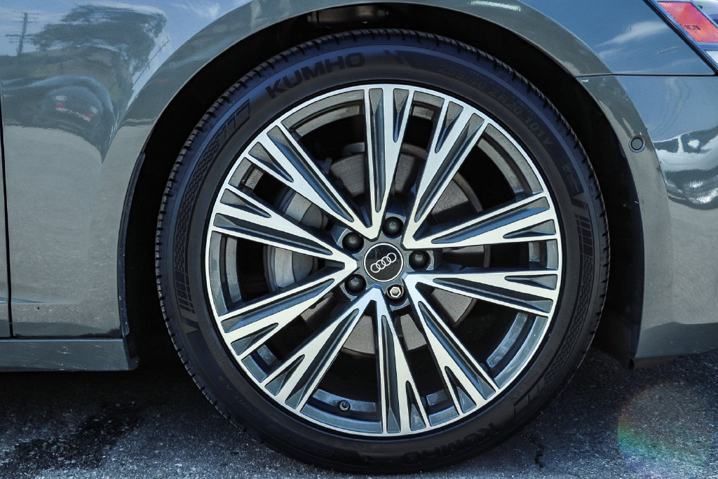 Thumbnail: 2023 Audi A6 - 23