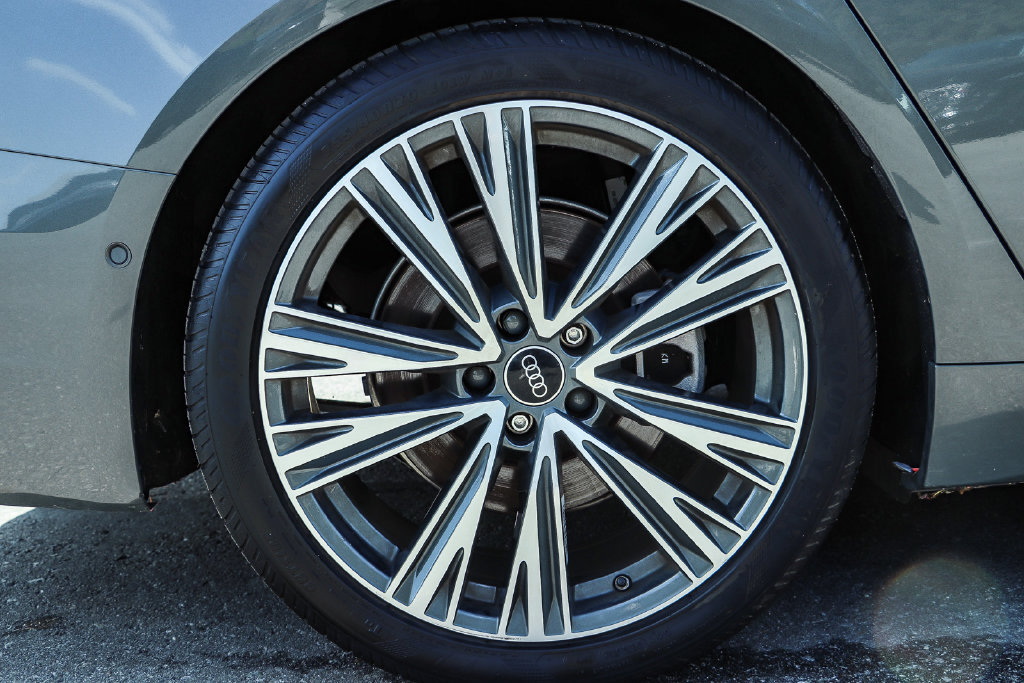 Thumbnail: 2023 Audi A6 - 24