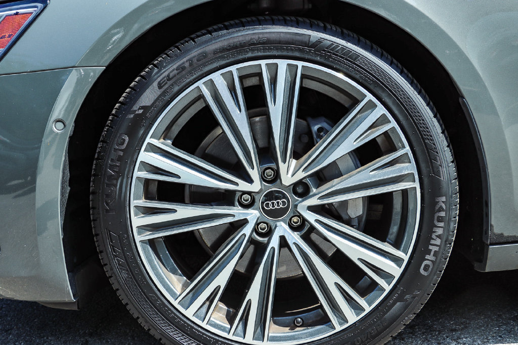 Thumbnail: 2023 Audi A6 - 22