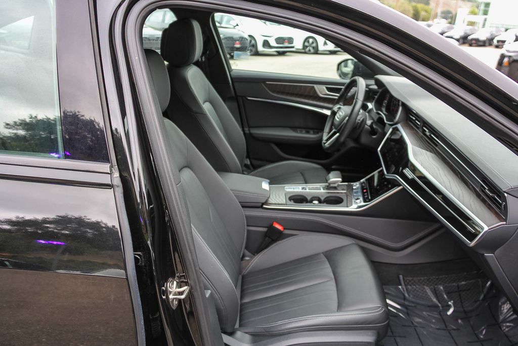 Thumbnail: 2020 Audi A6 - 9