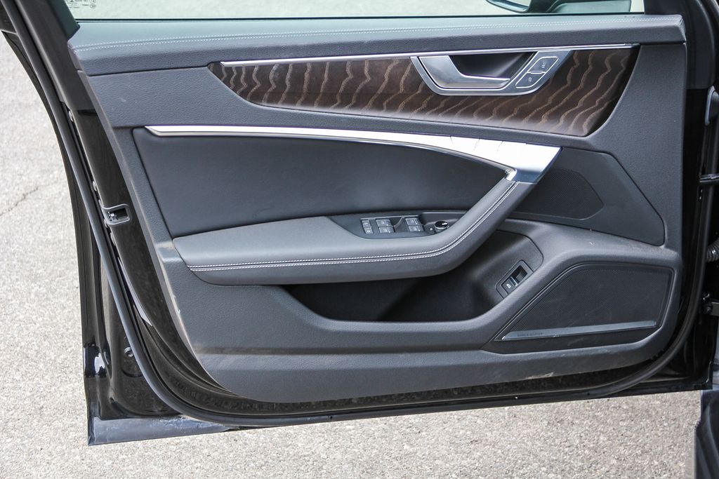 Thumbnail: 2020 Audi A6 - 26