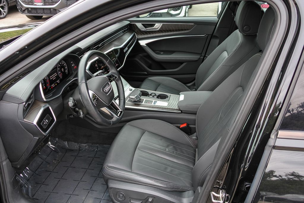 Thumbnail: 2020 Audi A6 - 10