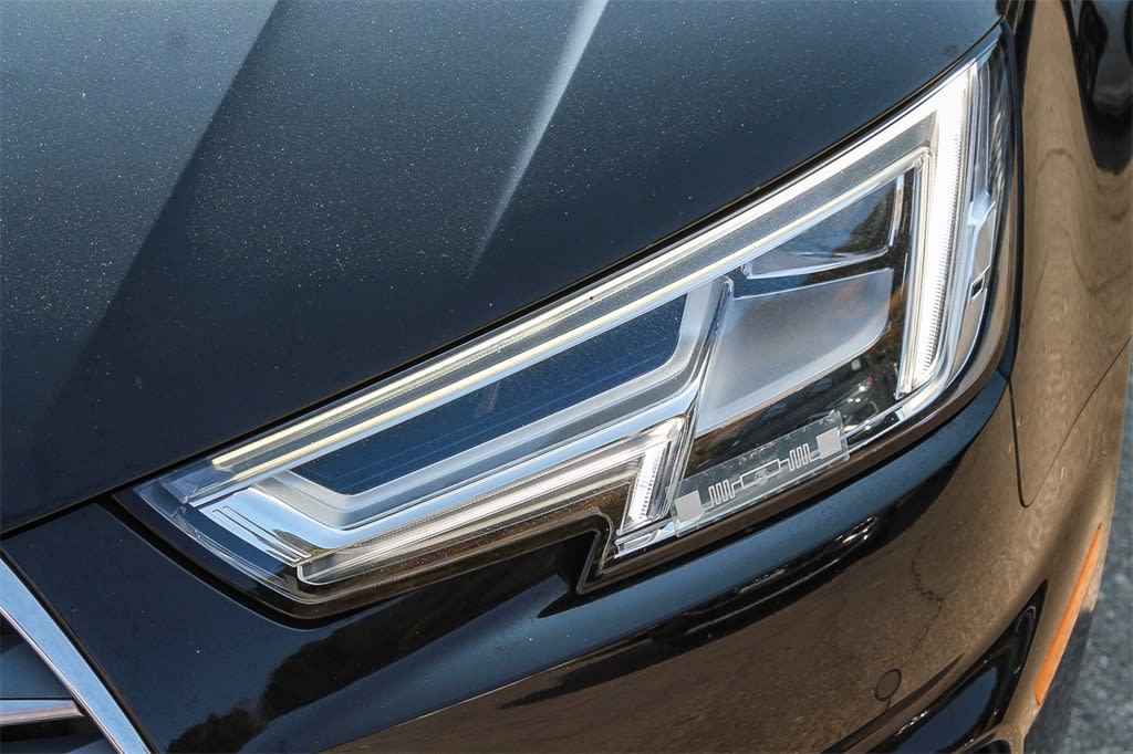 Thumbnail: 2019 Audi A4 - 21