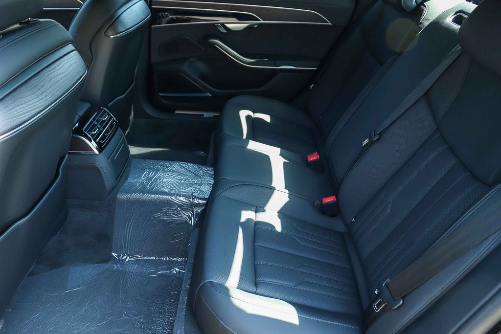 Thumbnail: 2026 Audi A8 - 12