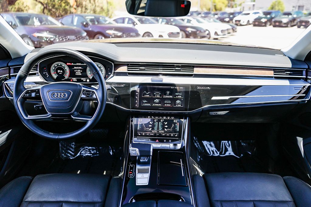 Thumbnail: 2024 Audi A8 - 2