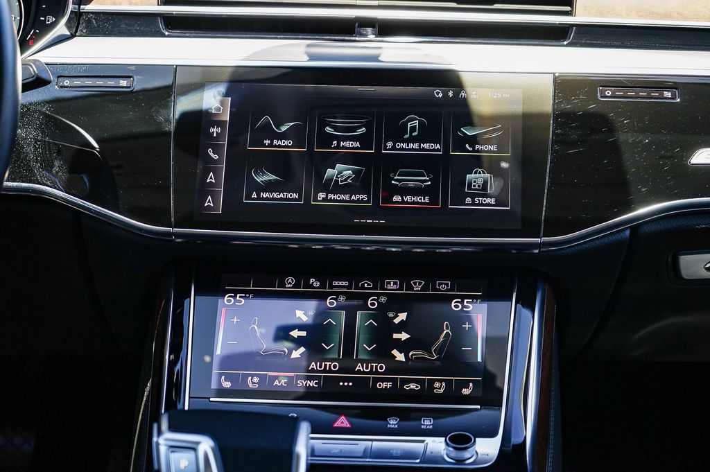 Thumbnail: 2024 Audi A8 - 13