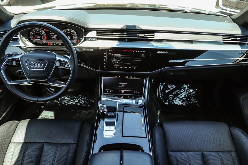 Thumbnail: 2025 Audi A8 - 2