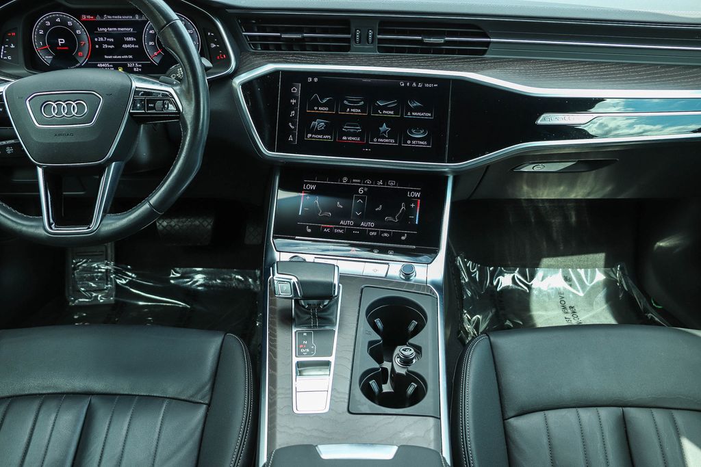 Thumbnail: 2023 Audi A7 - 7