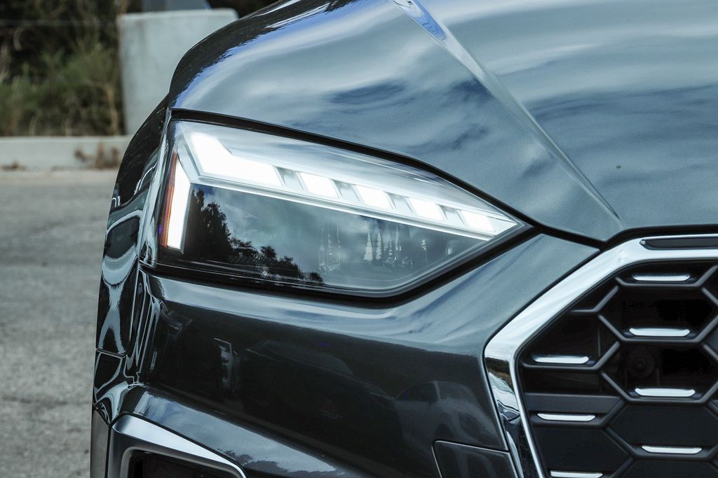 Thumbnail: 2023 Audi S5 - 21