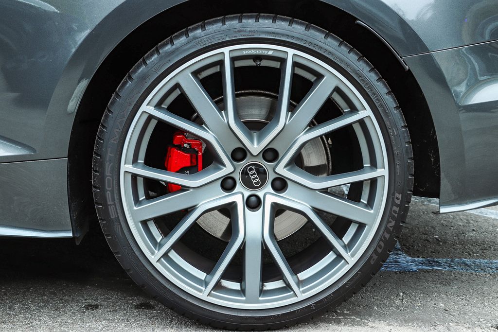 Thumbnail: 2023 Audi S5 - 6