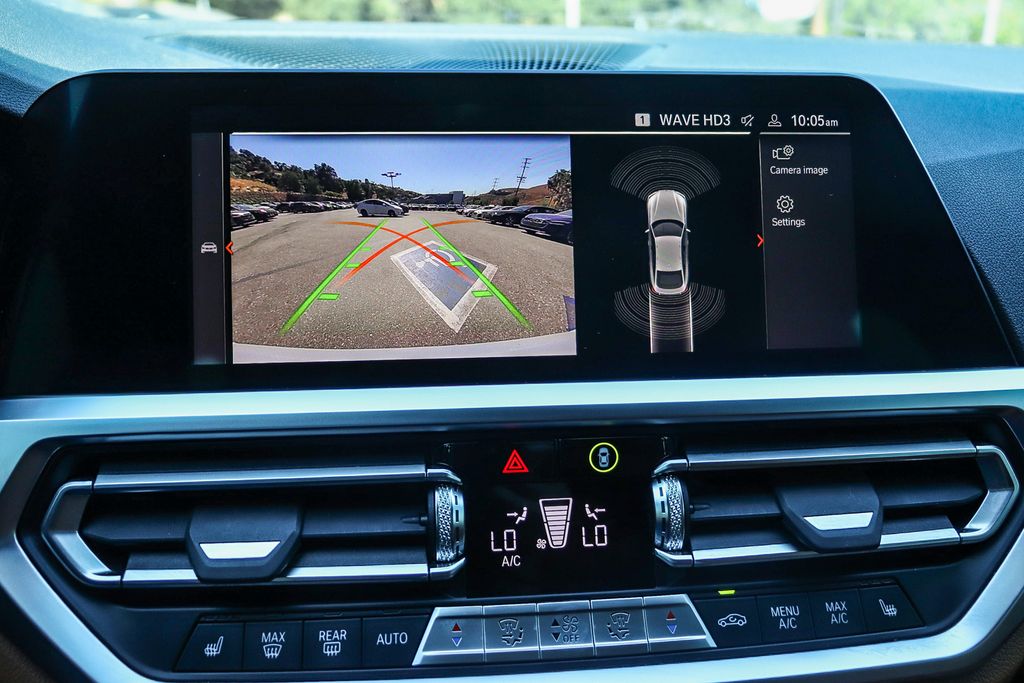 Thumbnail: 2022 BMW 4 Series - 25