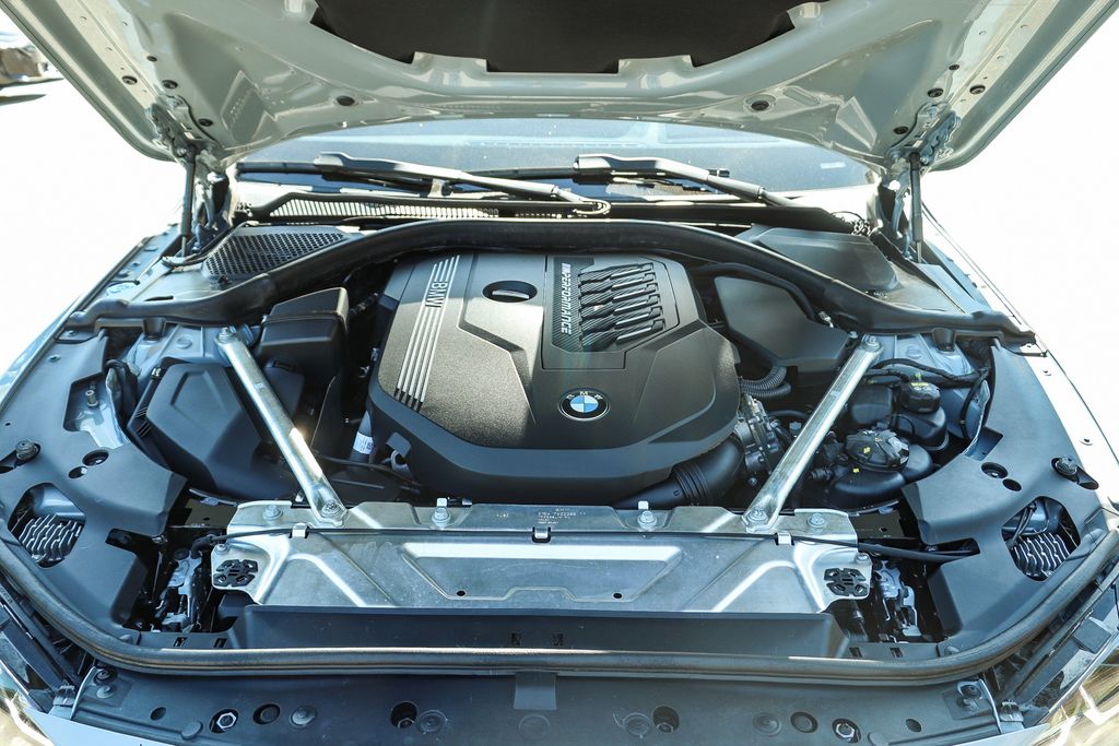 Thumbnail: 2022 BMW 4 Series - 8