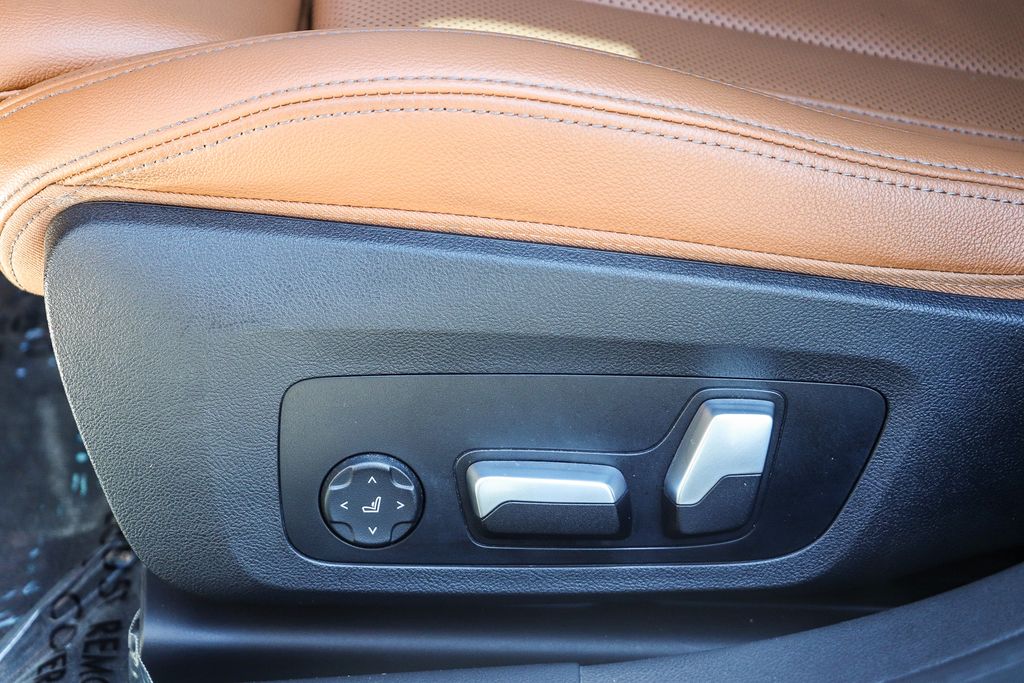 Thumbnail: 2022 BMW 4 Series - 23