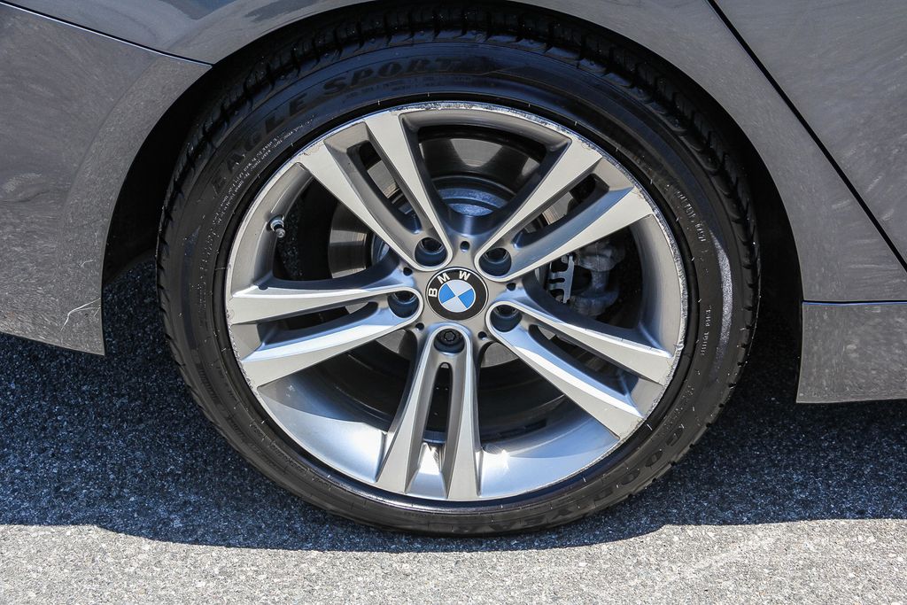Thumbnail: 2019 BMW 4 Series - 21