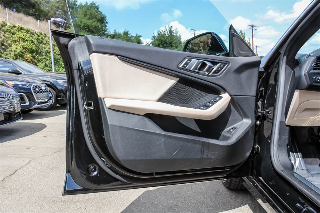 Thumbnail: 2020 BMW 2 Series - 25