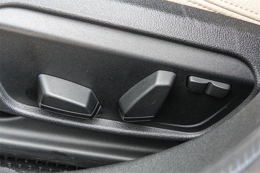 Thumbnail: 2020 BMW 2 Series - 24