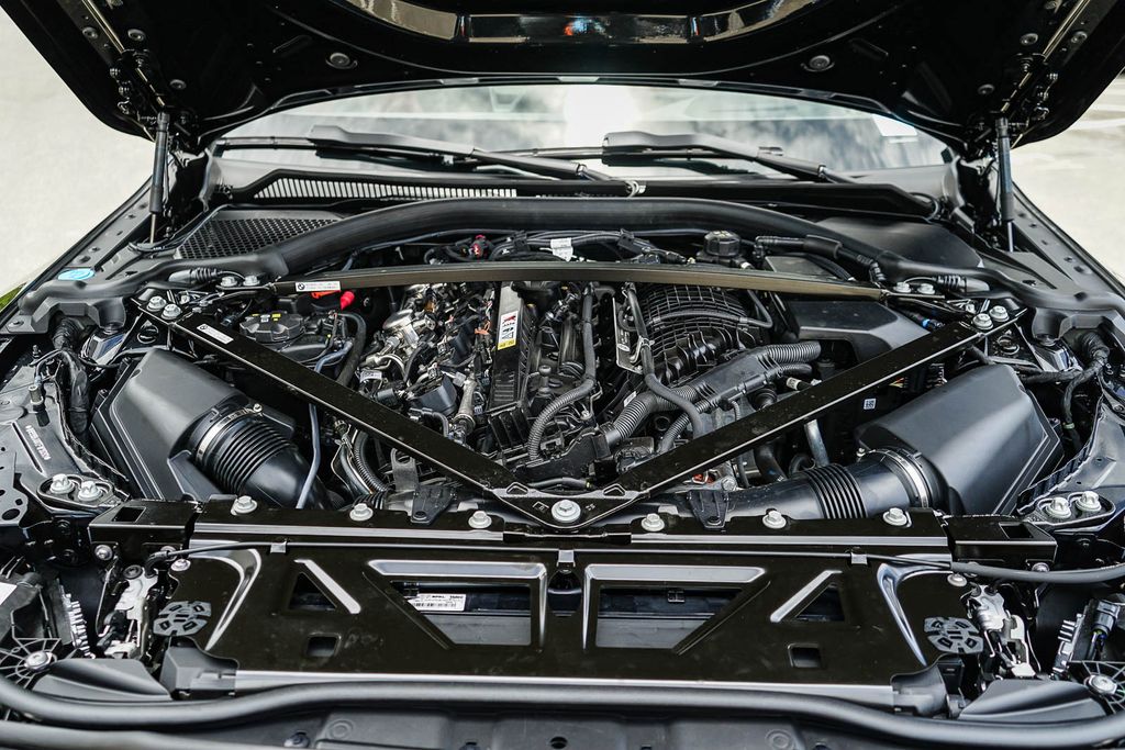 Thumbnail: 2026 BMW M3 - 8